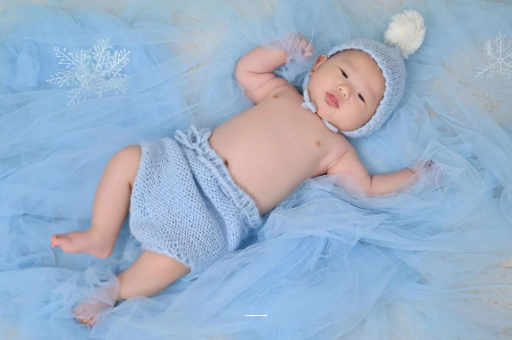 榆林宝宝后囟门闭合时间